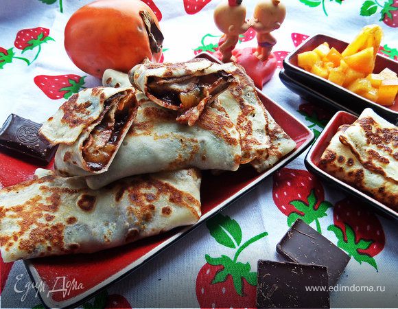 Блины с хурмой и шоколадом