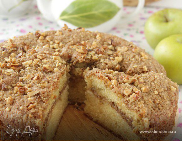 Кекс с яблоками и грецкими орехами Кекс с яблоками и грецкими орехами