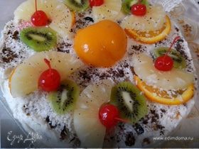 Творожный торт с фруктами, изюмом и орехами