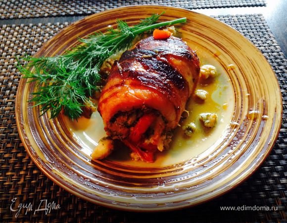 Куриные рулетики в беконе с сыром и чесноком по новочерскасски Куриные рулетики в беконе с сыром и чесноком по новочерскасски