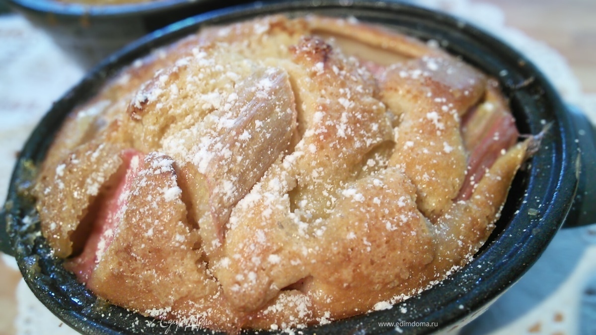 Клафути с ревенем