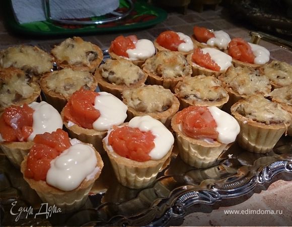 Семга в тарталетках с сырным соусом Семга в тарталетках с сырным соусом