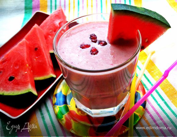 Бананово-арбузный смузи Бананово-арбузный смузи