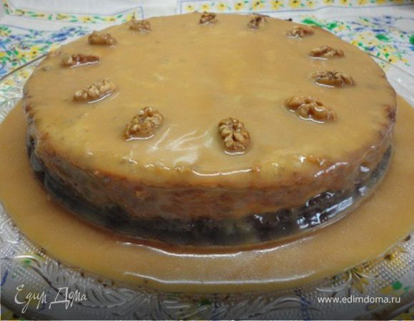 Ореховый чизкейк с карамельным соусом Ореховый чизкейк с карамельным соусом