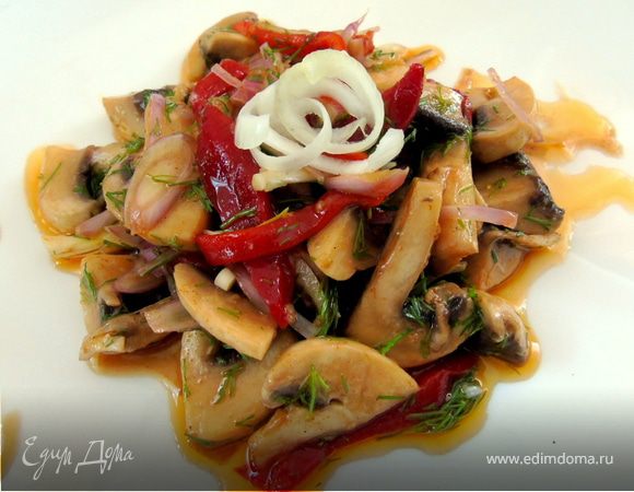 Грибной салат в маринаде