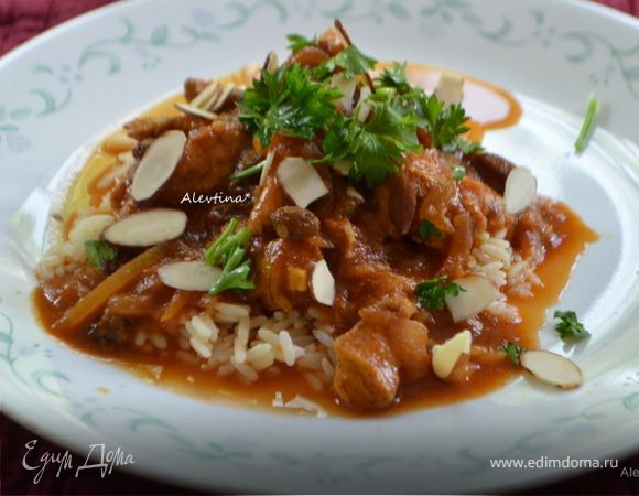 Куриные грудки с карри соусом и изюмом Куриные грудки с карри соусом и изюмом
