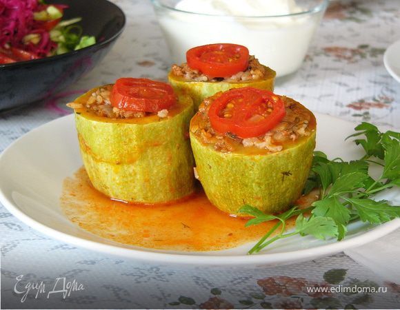 Фаршированные кабачки по рецепту турецкой свекрови (kabak dolması) Фаршированные кабачки по рецепту турецкой свекрови (kabak dolması)