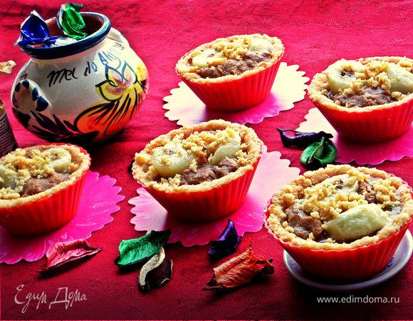 Корзиночки десертные с кремом и бананом Корзиночки десертные с кремом и бананом