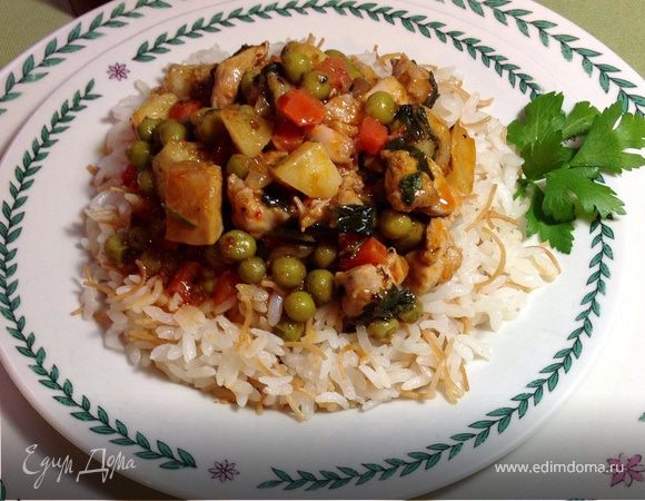 Курица с зеленым горошком и овощами (Tavuklu bezelye) Курица с зеленым горошком и овощами (Tavuklu bezelye)