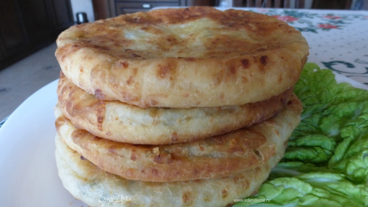 Сырные лепешки