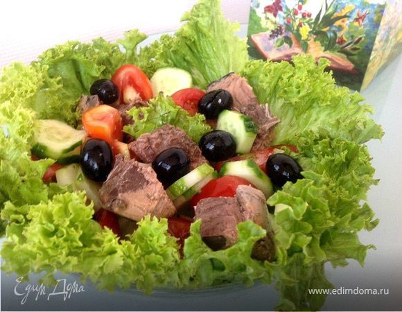 Салат с тунцом