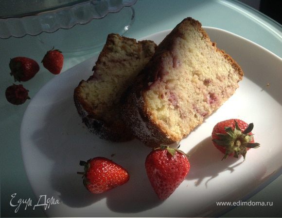 Клубничный кекс