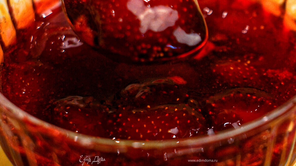 Варенье-пятиминутка из клубники на зиму