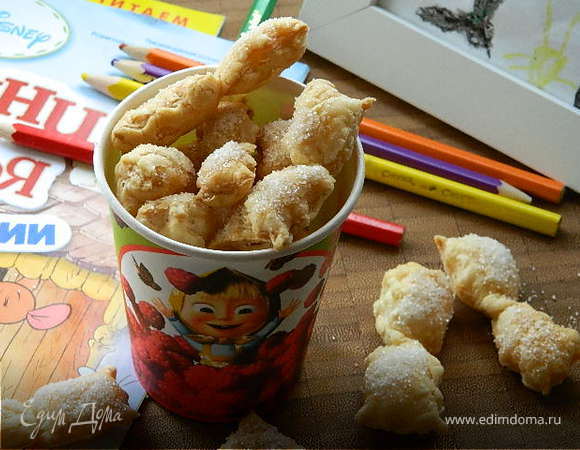 Слоеные бантики для деток