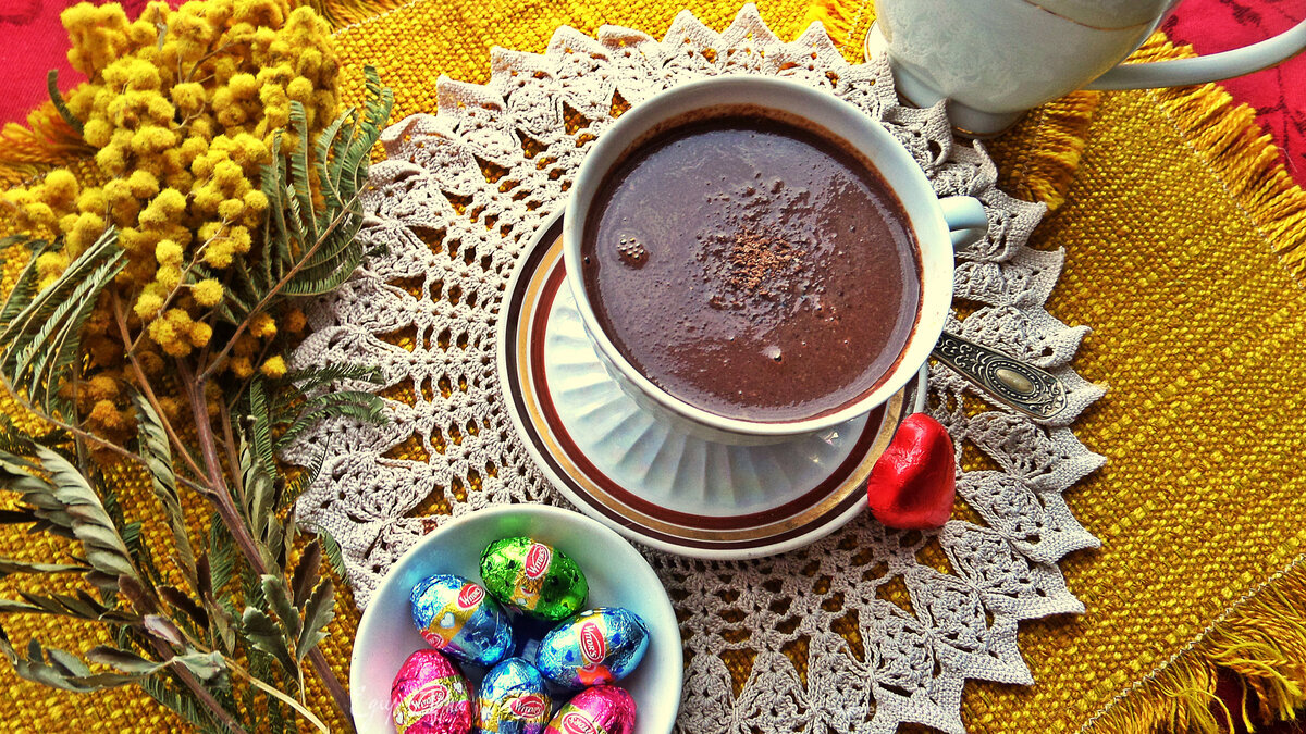 "ленивый" горячий шоколад с мускатным орехом