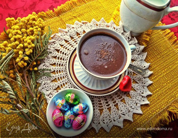 "Ленивый" горячий шоколад с мускатным орехом "Ленивый" горячий шоколад с мускатным орехом