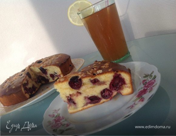 Пирог с черешней