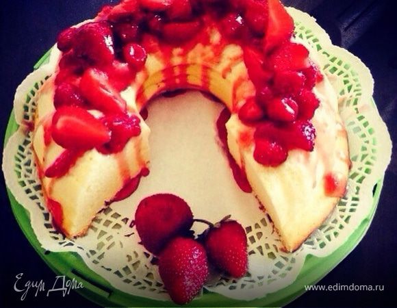 Японский чизкейк с ягодным соусом Японский чизкейк с ягодным соусом