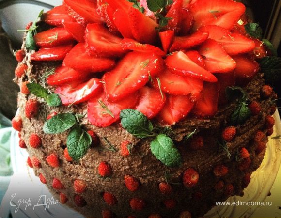 Веганский сыроедный шоколадно-морковный торт