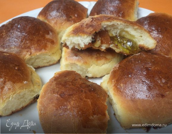 Пирог из дрожжевого теста с начинкой из мармелада и сухофруктов Пирог из дрожжевого теста с начинкой из мармелада и сухофруктов