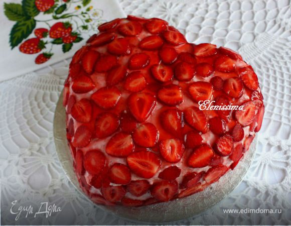 Торт "Клубничное сердце"
