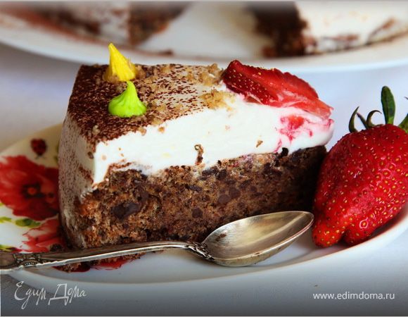 Шоколадный торт с грецкими орехами Шоколадный торт с грецкими орехами