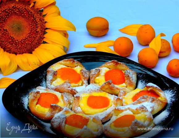 Ватрушки с абрикосами