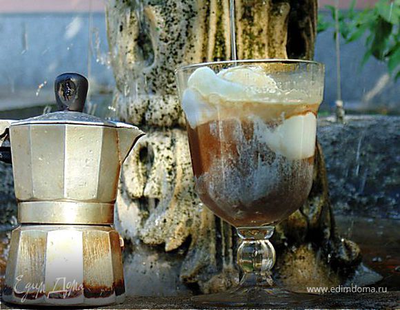 Кофе с мороженым по-итальянски (Gelato affogato)