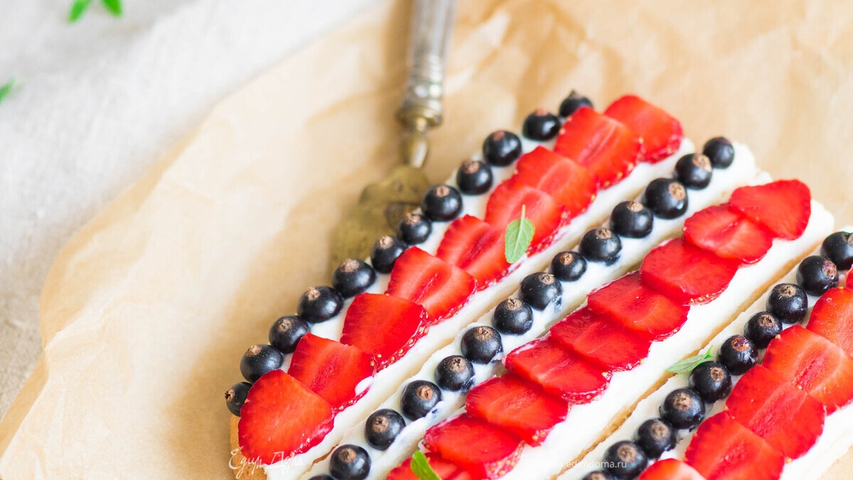 Ягодный пирог по линейке