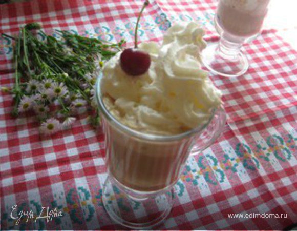 Кофейно-вишневый коктейль "Утреннее наслаждение"