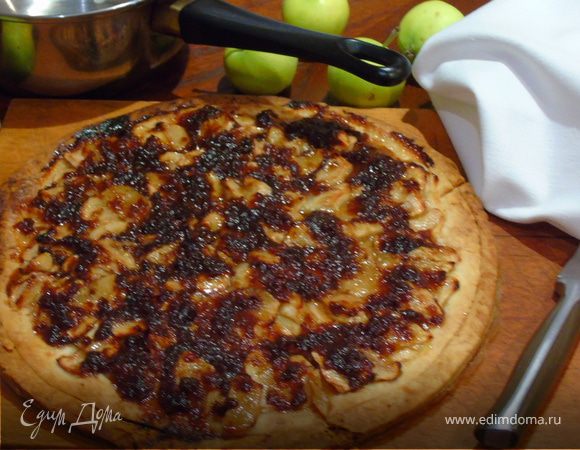 Яблочная пицца Яблочная пицца