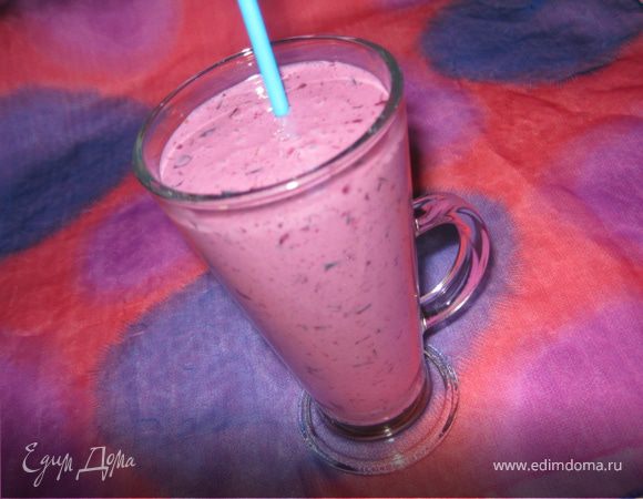 Черничный коктейль