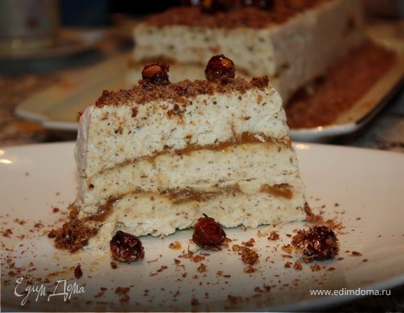 Ореховое Семифредо с соленой карамелью Ореховое Семифредо с соленой карамелью