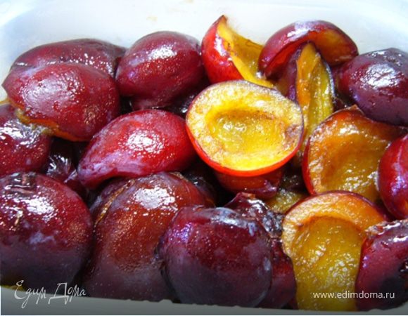 Слива, замороженная в сахарном сиропе
