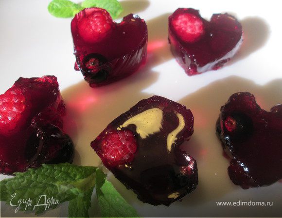 Винное желе из ягод Винное желе из ягод