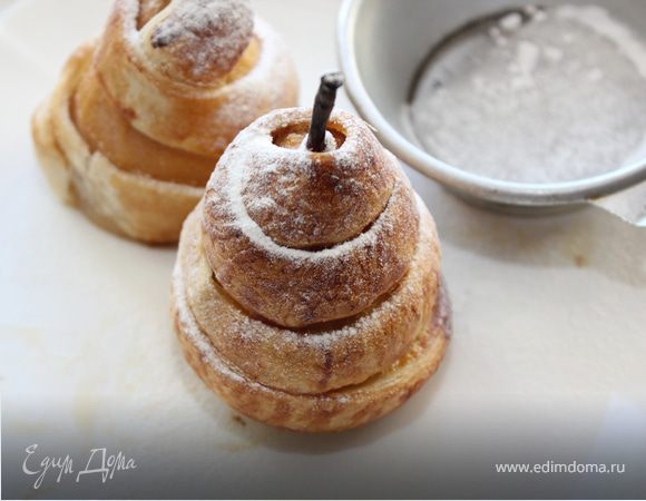 "Пьяная" груша в слоеном тесте "Пьяная" груша в слоеном тесте