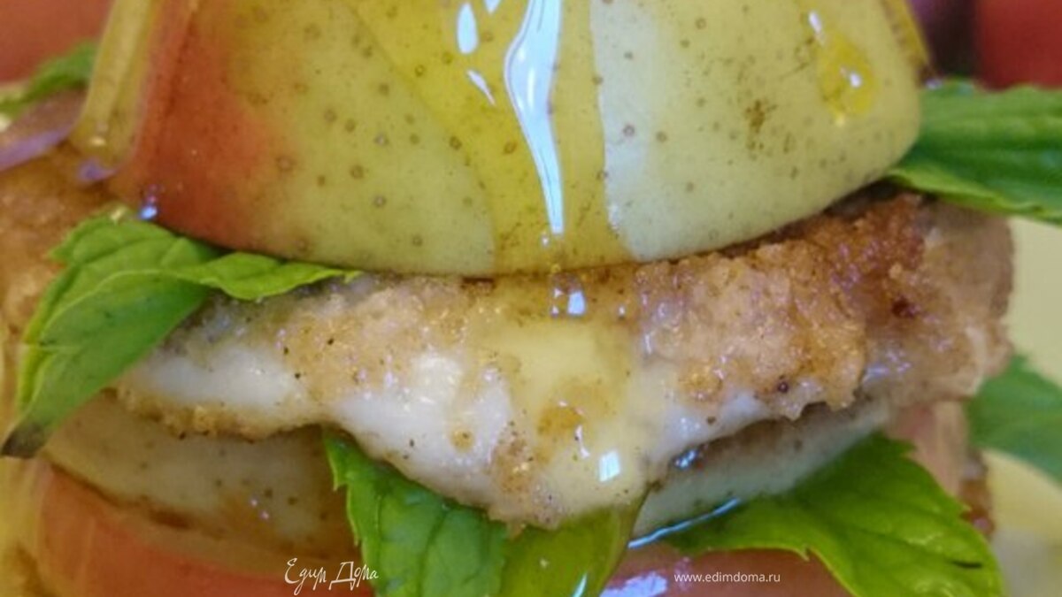 Башенка из фруктов с моцареллой