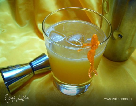 Безалкогольный коктейль "Цитрусовые в сборе" с кленовым сиропом