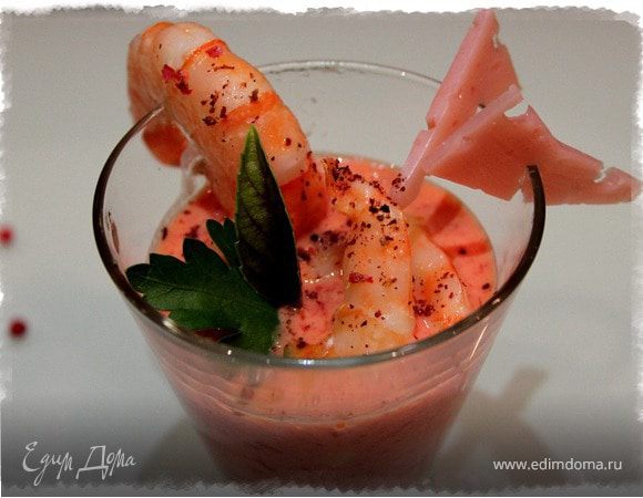 Креветка в розовом соусе с сыром "Чайная роза" Креветка в розовом соусе с сыром "Чайная роза"