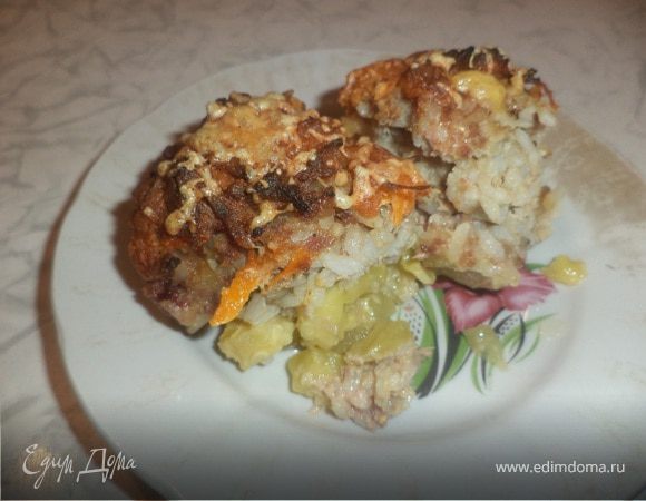 Тефтели на овощной подушке