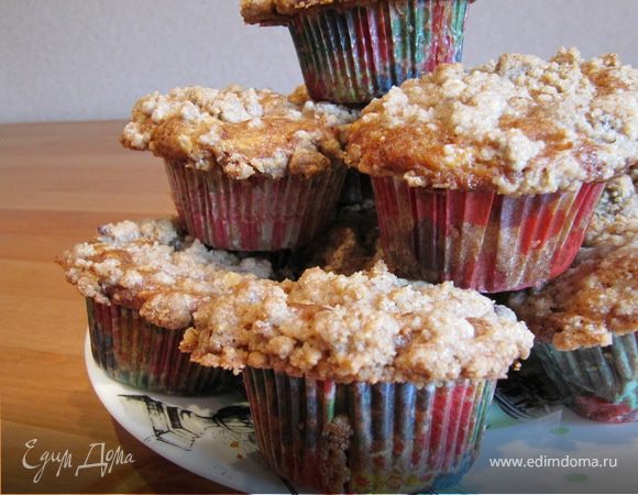 Яблочные маффины с корицей и штрейзелем Яблочные маффины с корицей и штрейзелем