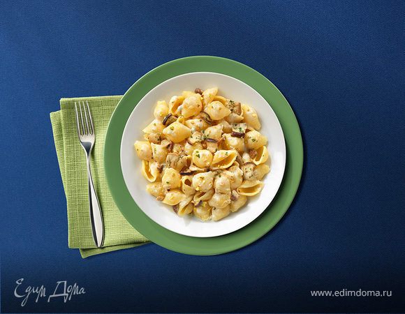 Конкилье с грибами, горгонзолой и орехами Конкилье с грибами, горгонзолой и орехами