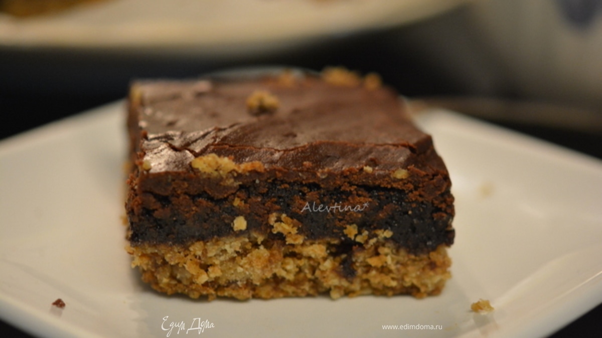 Брауни пшеничный в шоколадной глазури