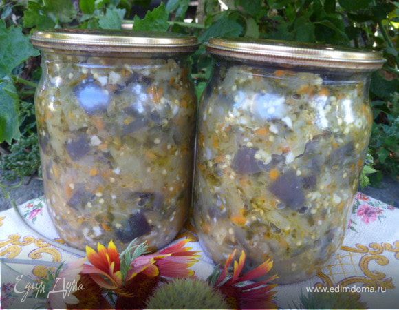 Простой салат из баклажанов