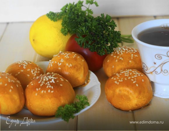 Пирожки из томатного теста