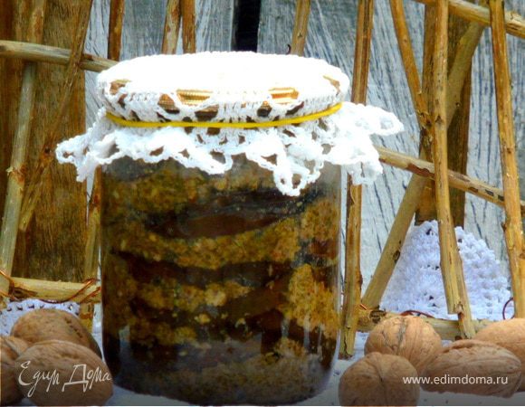 Ореховые баклажаны