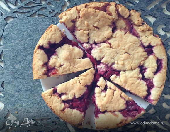 Тарт с вишней