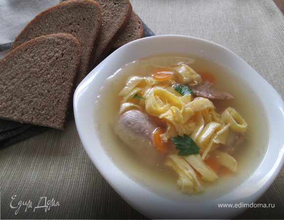 Суп из индейки с блинчиками