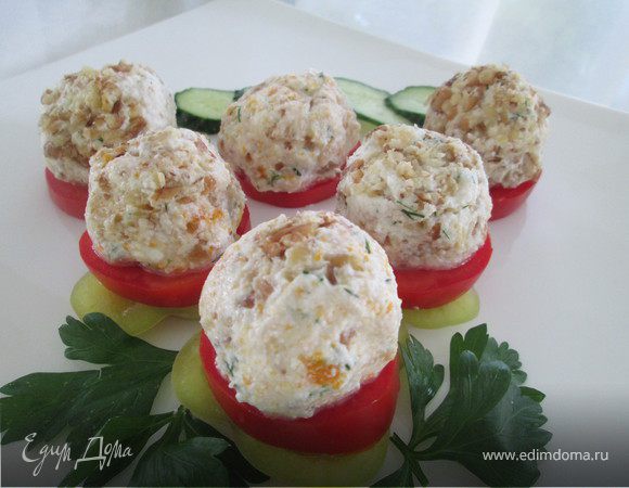 Творожно-овощные колобки с орехами