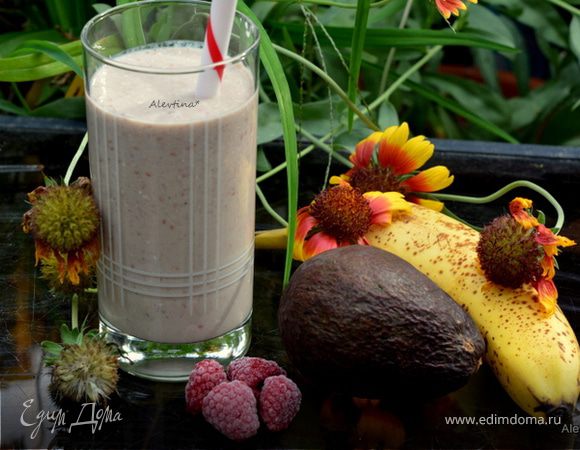 Смузи ягодно-фруктовый Смузи ягодно-фруктовый